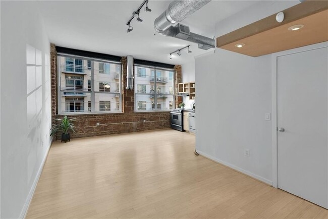 Building Photo - 800 Peachtree St NE