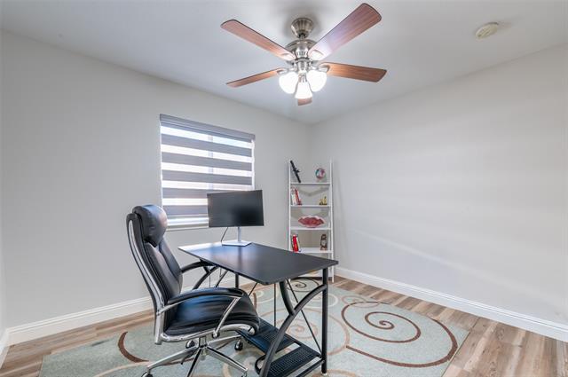 Building Photo - 8825 Chisholm Trail
