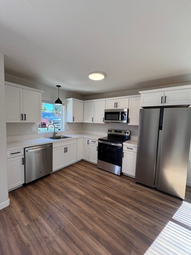 Building Photo - New Construction 3-bedroom, 2-bathroom townhouse