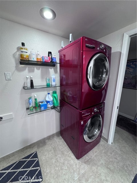 Building Photo - 544 Via Estrada