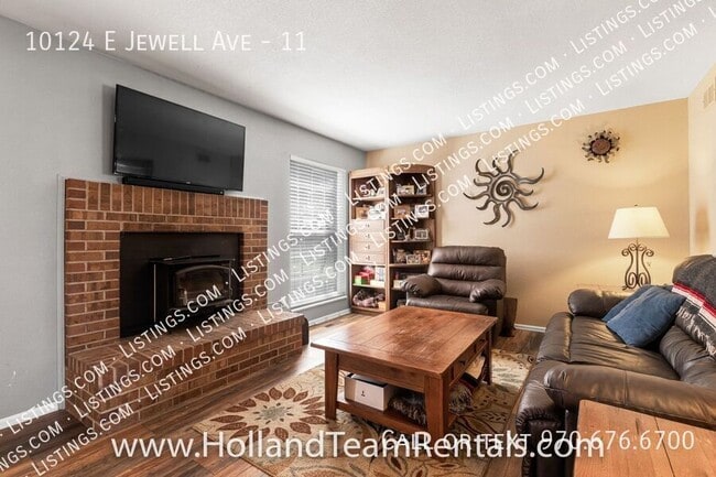 Building Photo - 10124 E Jewell Ave