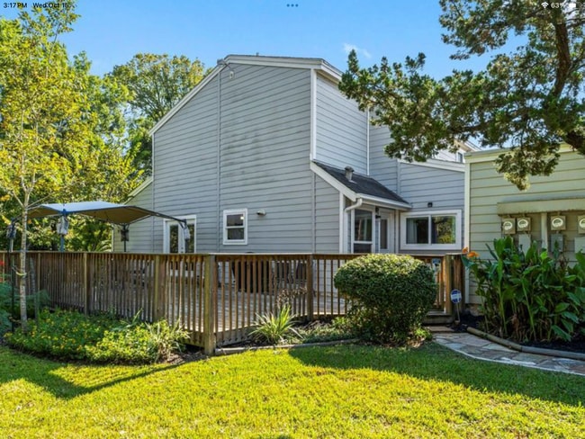 Building Photo - 71 Hideaway Dr