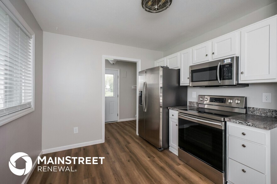 Building Photo - 1016 Teakwood Dr