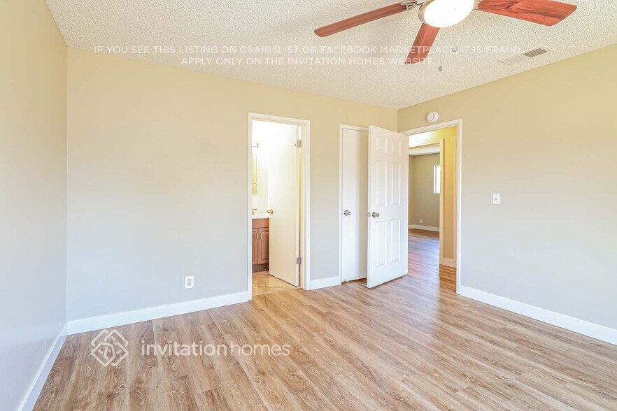 Building Photo - 272 De Soto Dr