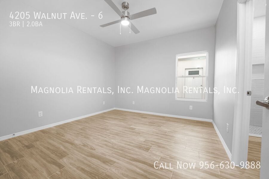 Building Photo - 4205 Walnut Ave