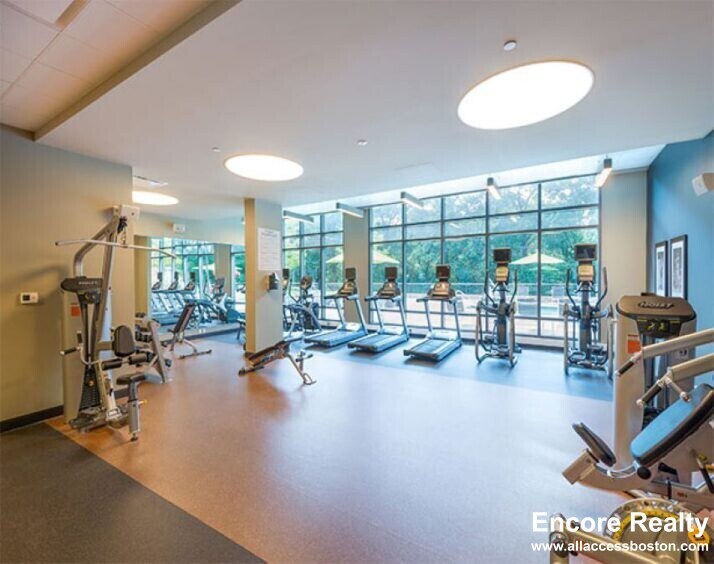 Building Photo - 161 S Huntington Ave