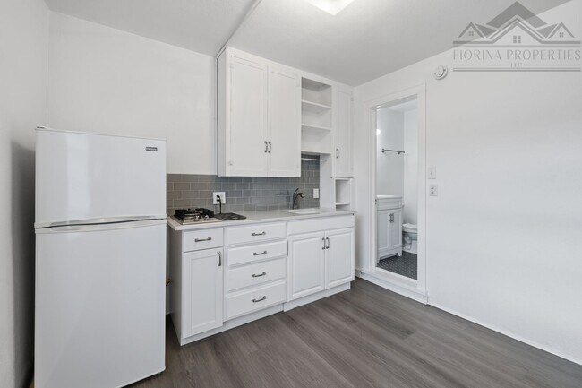 Building Photo - Gem in Downtown Santa Fe