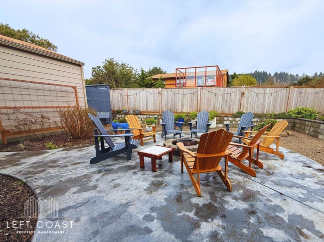 Building Photo - 480 Alsea Ave