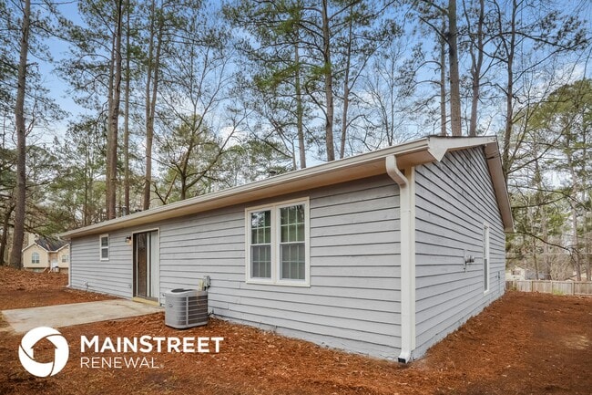 Building Photo - 4056 Chimney Ridge Way