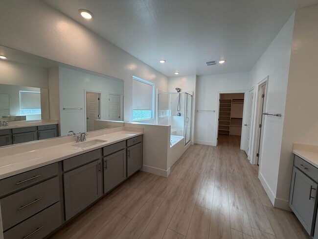 Building Photo - Stunning Build! Upgraded 3-Bed Home w/ 3-C...