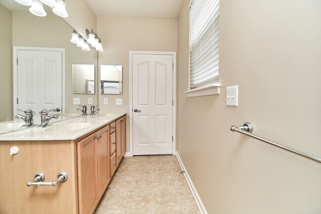 Building Photo - 2BD/2BA in Britton Falls - a Del Web Community!