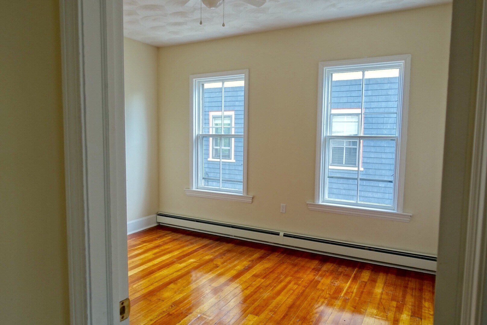 Building Photo - 42 Chapin Ave