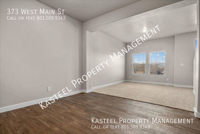 Building Photo - 373 W Main St