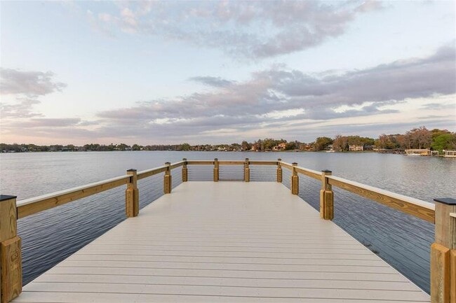 Building Photo - 801 W 2nd Ave