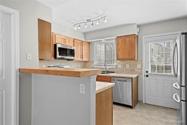 Building Photo - 10857 Summerset Way