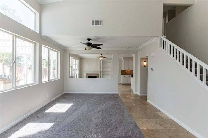 Building Photo - 43373 Messina St