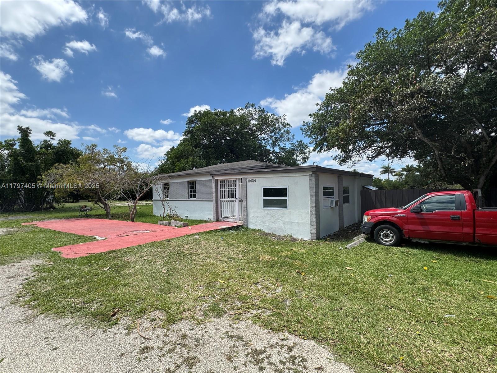 Building Photo - 11434 NW 22nd Ave