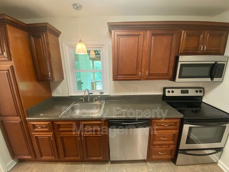 Building Photo - 4833 Appian Way