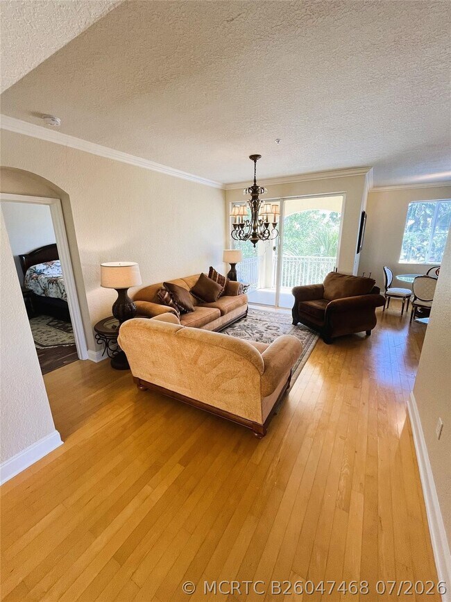 Building Photo - 11013 Legacy Ln