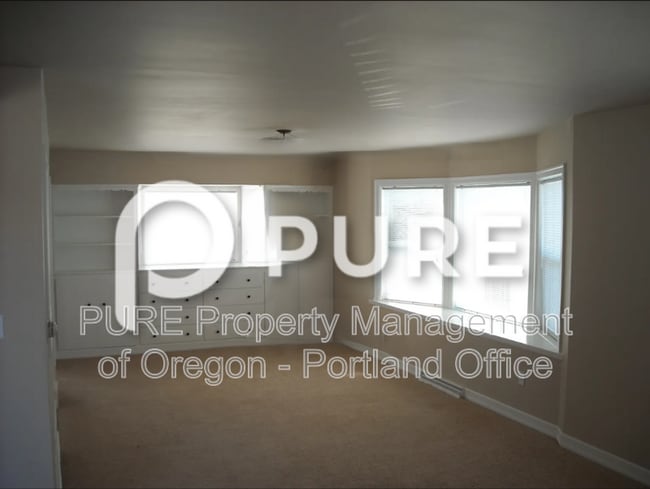 Building Photo - 1420 SE 40th Ave