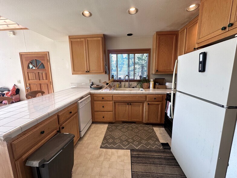 Building Photo - 12434 Pinnacle Loop