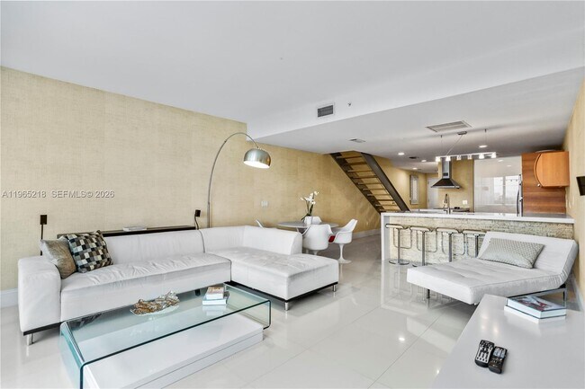 Building Photo - 2950 NE 188th St