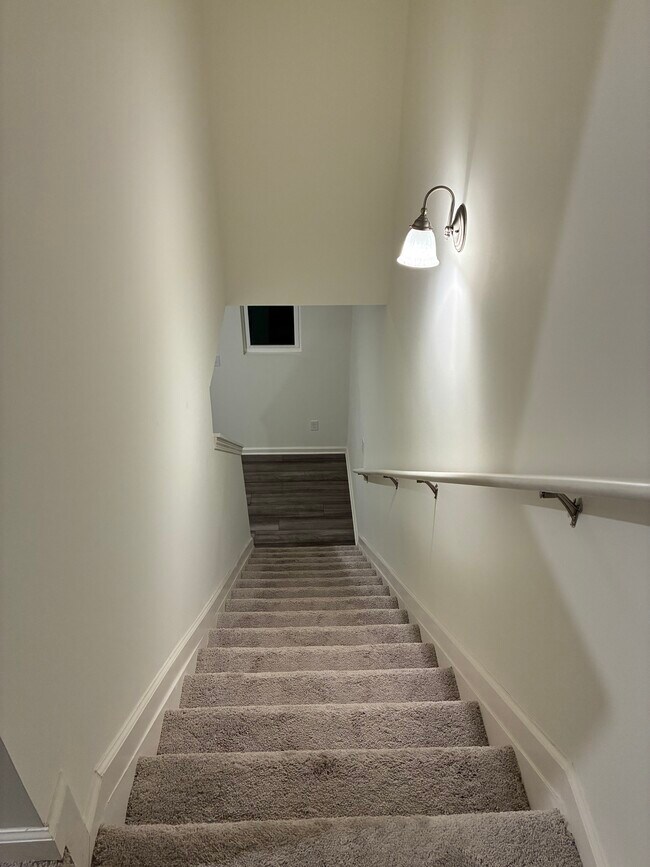 Building Photo - Cartersville Townhomes