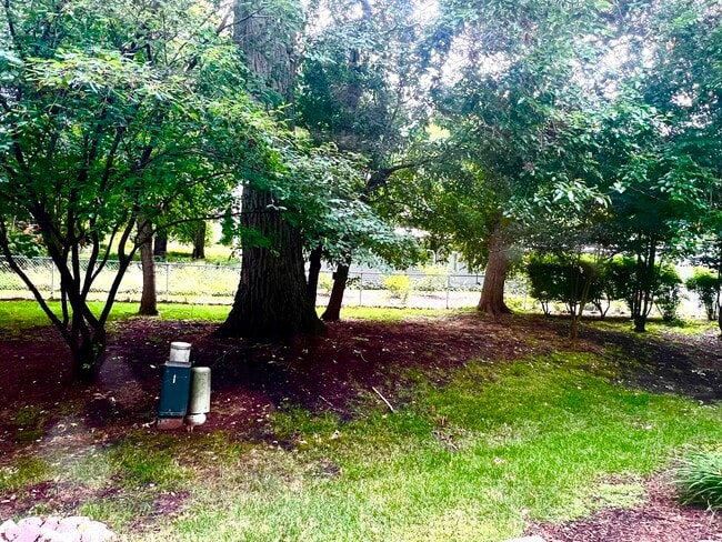 Building Photo - 2407 Stoughton Cir