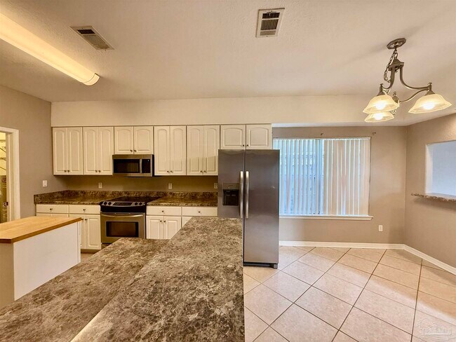 Building Photo - 1265 Mazurek Blvd