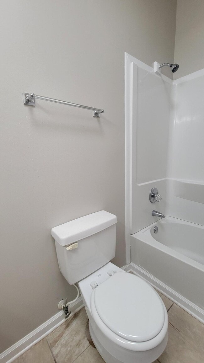 Building Photo - 70 Camp Creek Rd N