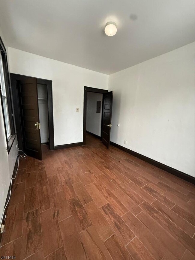 Building Photo - 488 Stuyvesant Ave.