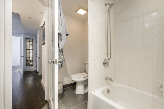 Building Photo - 199 14th St NE