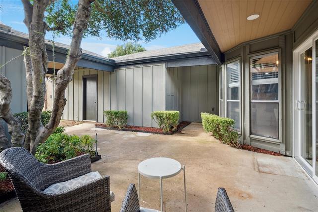 Building Photo - 6030 Blue Mist Ln