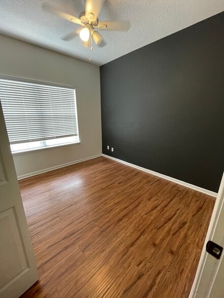 Building Photo - 12414 Forest Lake Cir N