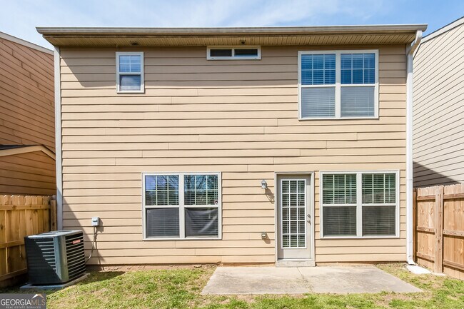 Building Photo - 3034 Broadleaf Trail Rd