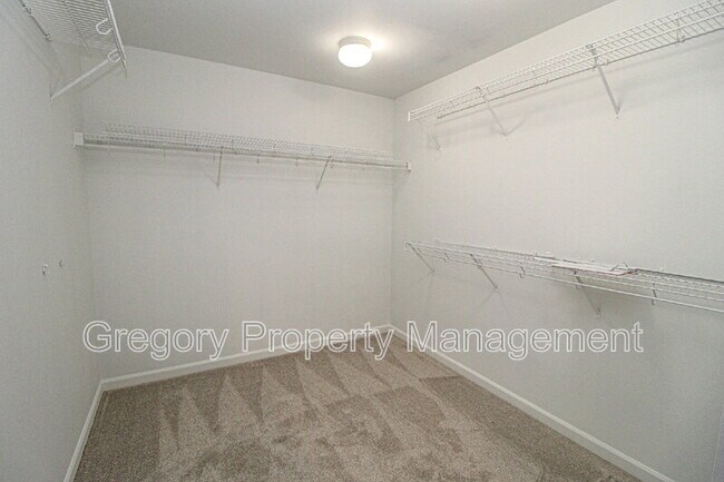 Building Photo - 14507 38th Dr SE