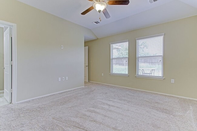 Building Photo - 7000 Crestone Rd