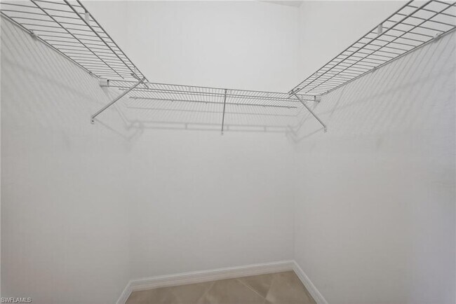 Building Photo - 2898 Blossom Way