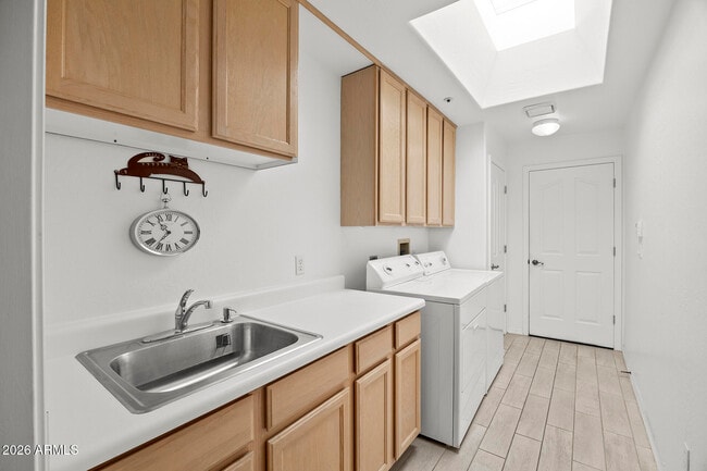 Building Photo - 8479 N 84th Pl