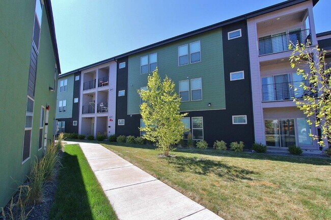 Primary Photo - 3918 Brian Ave.