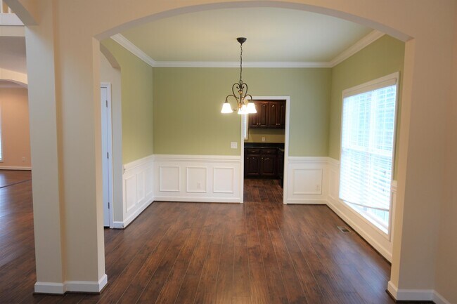 Building Photo - 200 State Rd S-42-2591