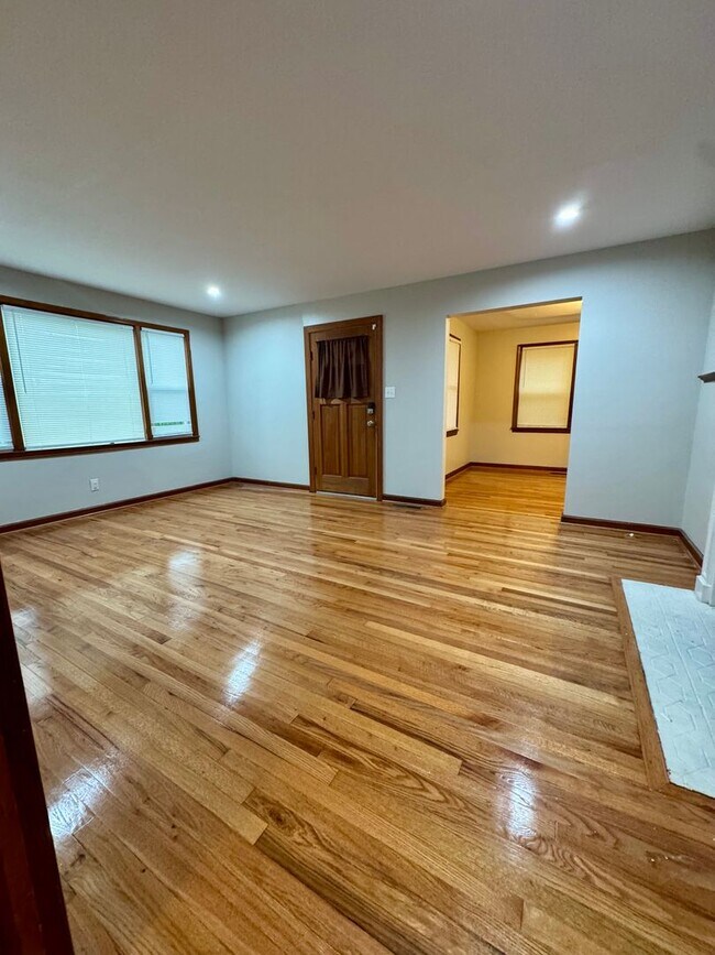 Building Photo - 2720 Hazel St