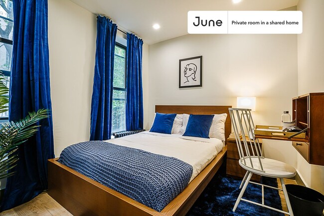 Building Photo - 944 Columbus Ave