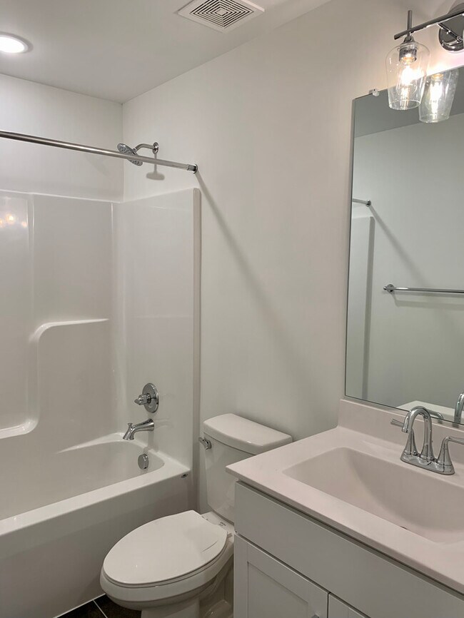 Building Photo - 5214 Campbell Ave