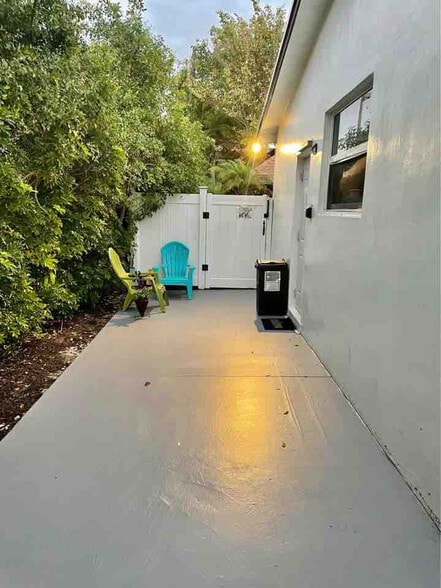 Building Photo - 9001 SW 156th St