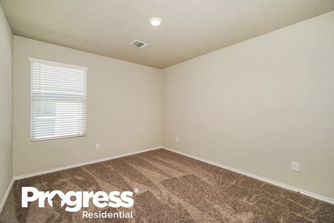 Building Photo - 10518 Varmus Dr