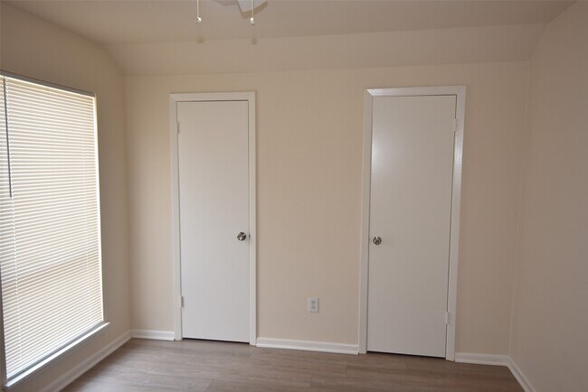 Building Photo - 14410 Muirfield Ln