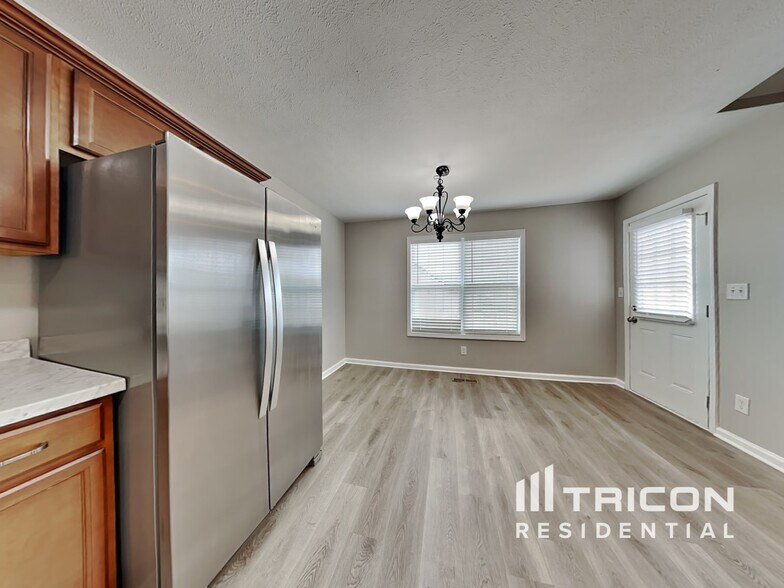 Building Photo - 1398 Scrub Oak Drive