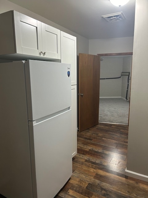 Building Photo - 6038 OH-14