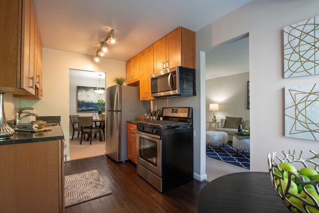 Building Photo - Elms Old Mill